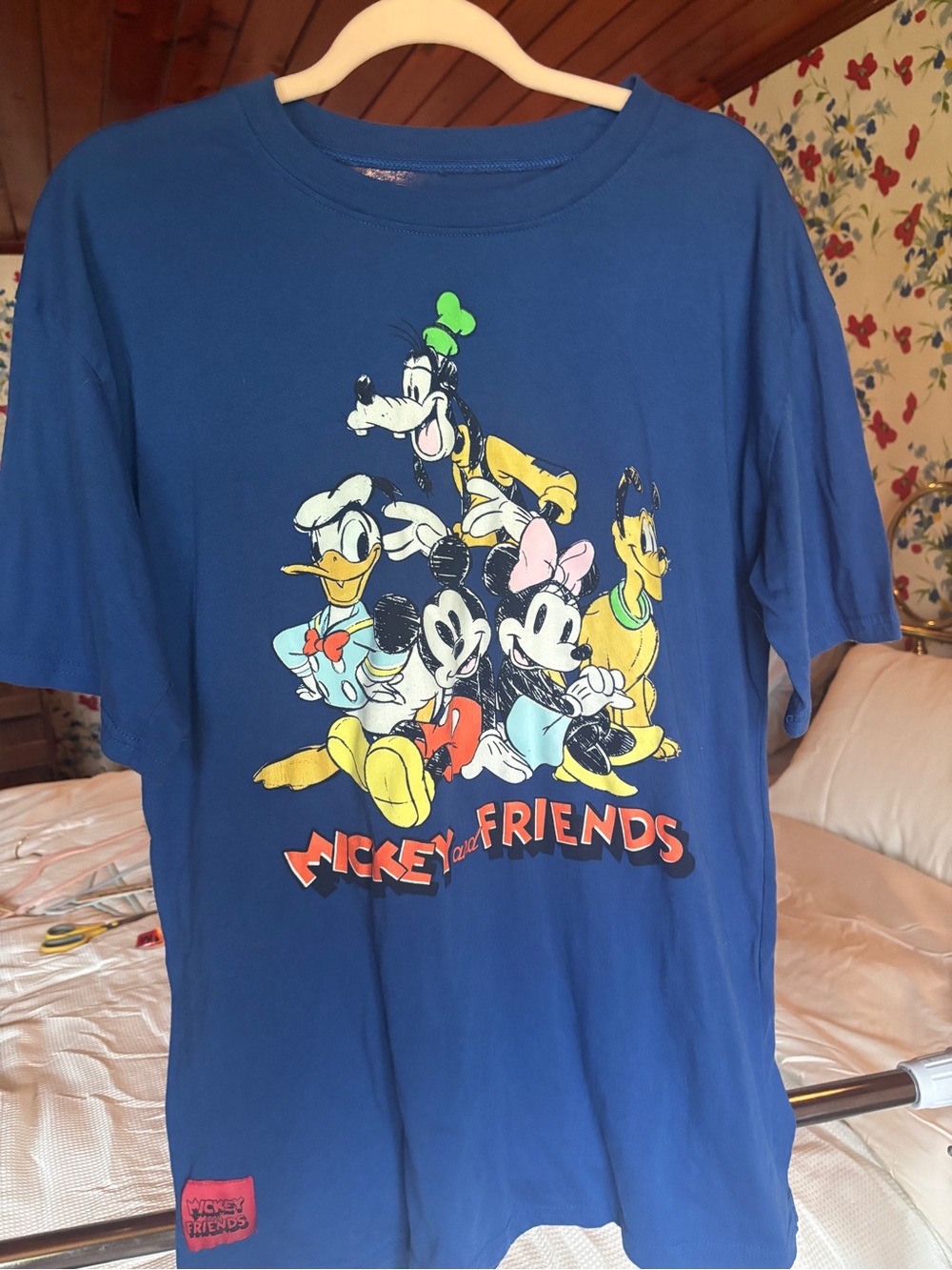 disney mickey & friends graphic tee medium blue retro cartoon y2k oversized